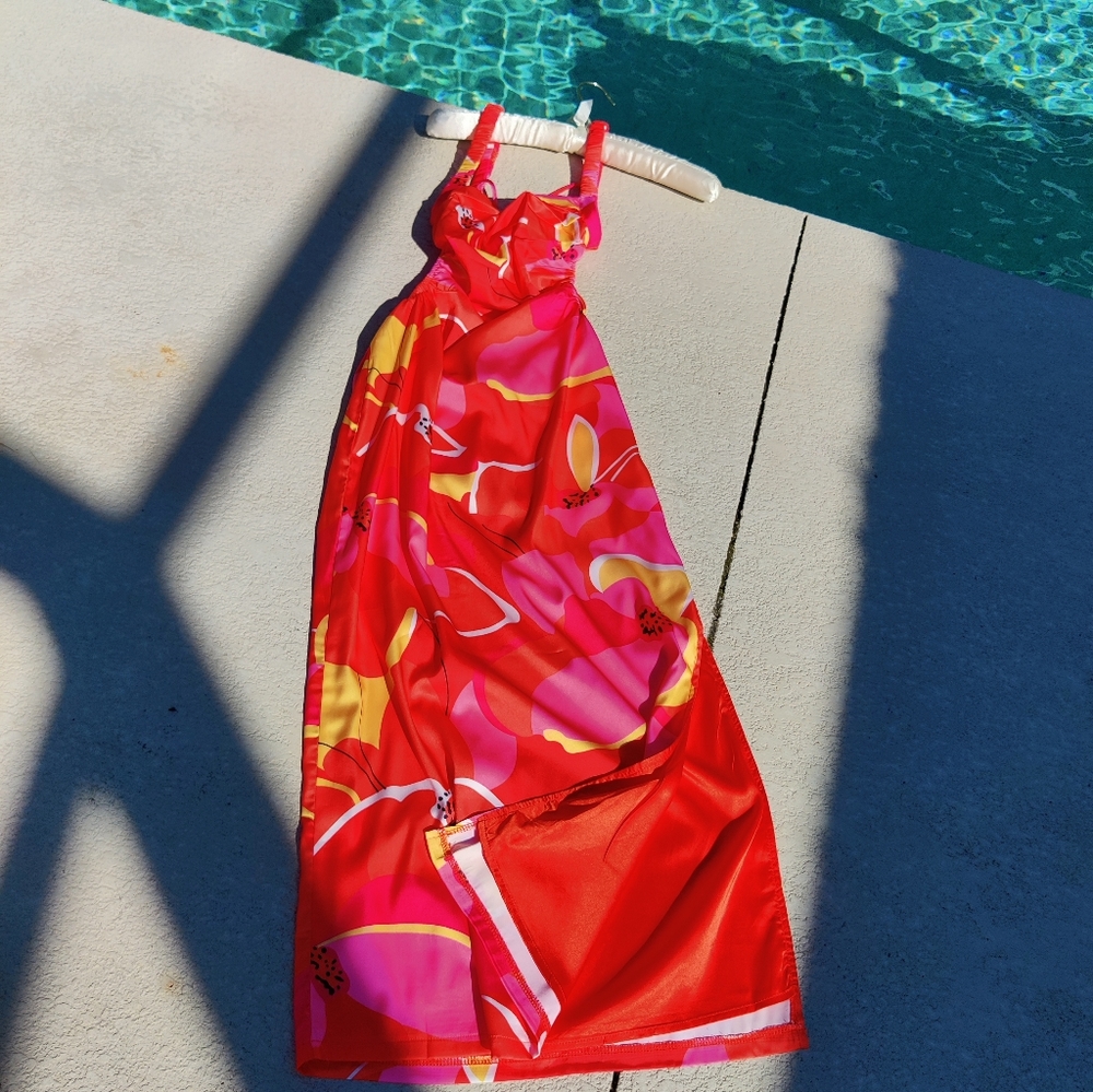 Vibrant Backless Dress - Pink and Red Floral - Picture 10 of 16